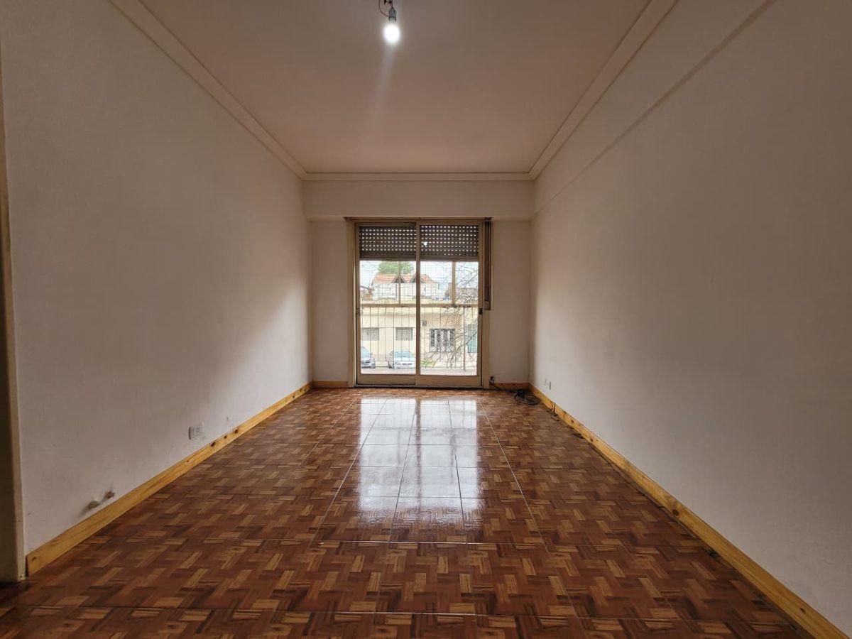 Foto de "Apto Crédito Hipotecario" Departamento 2 Ambientes Al Frente. Cocina, imagen 1