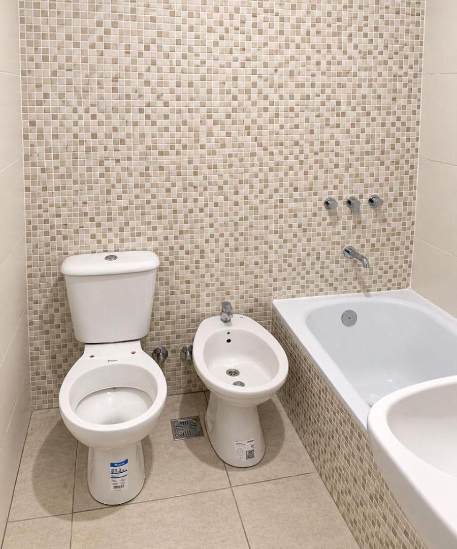 Foto de Oportunidad Ideal Inversión! Monoambiente/ estudio. Apto Prof, imagen 1
