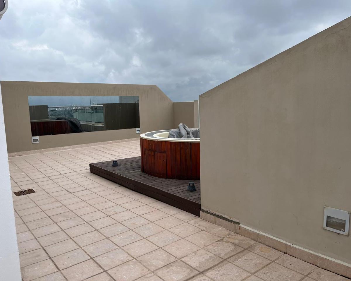 Venta o Alquiler Pent - House Complejo Miracielos 1