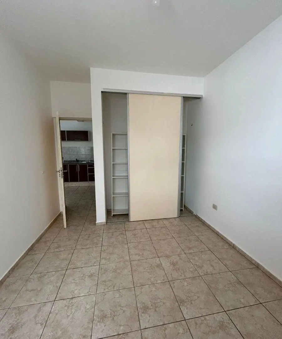 Dpto de un dormitorio con cochera 4