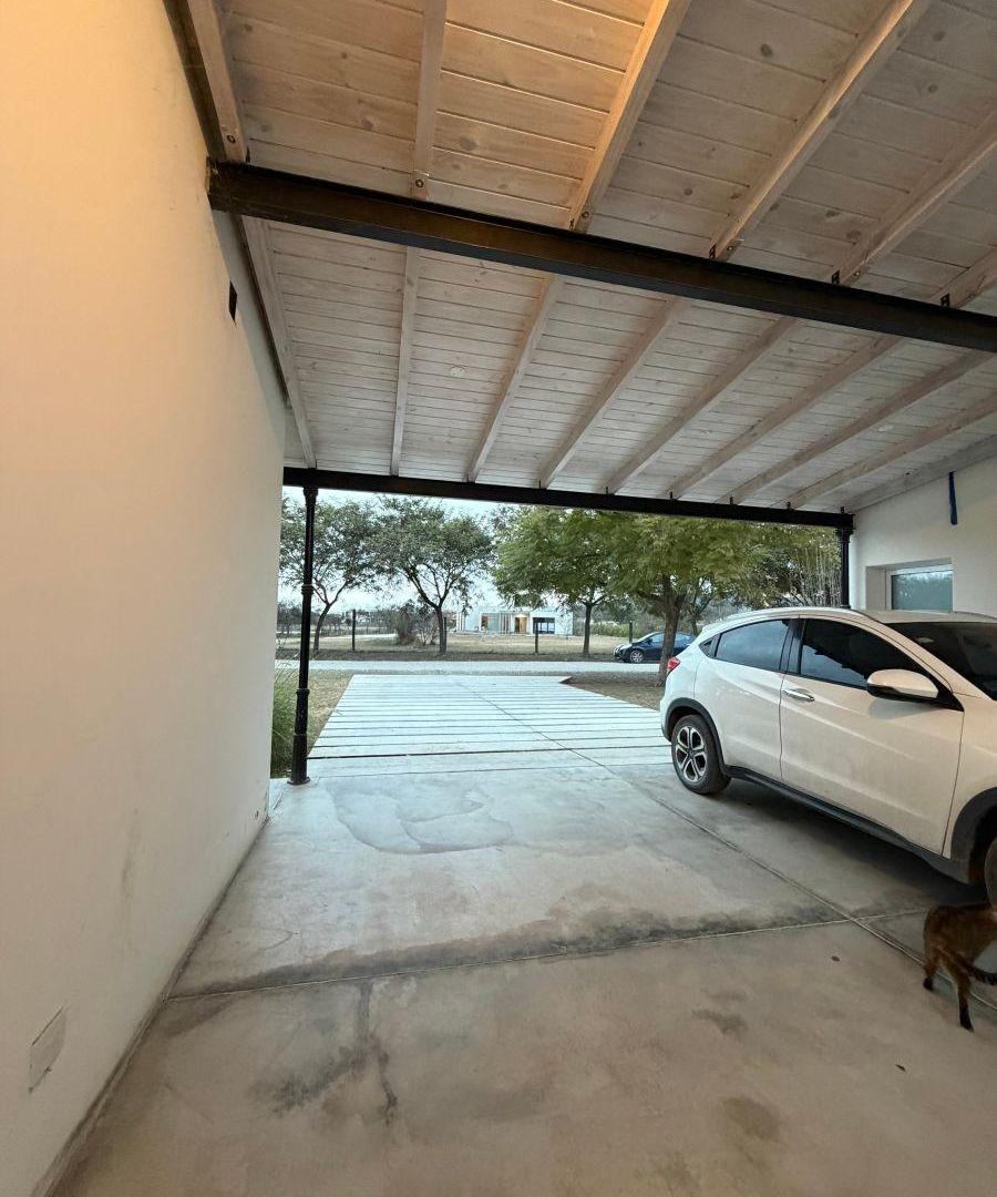 Foto de Casa en Alquiler Chacras de Santa María, San lorenzo chico, 3, imagen 2