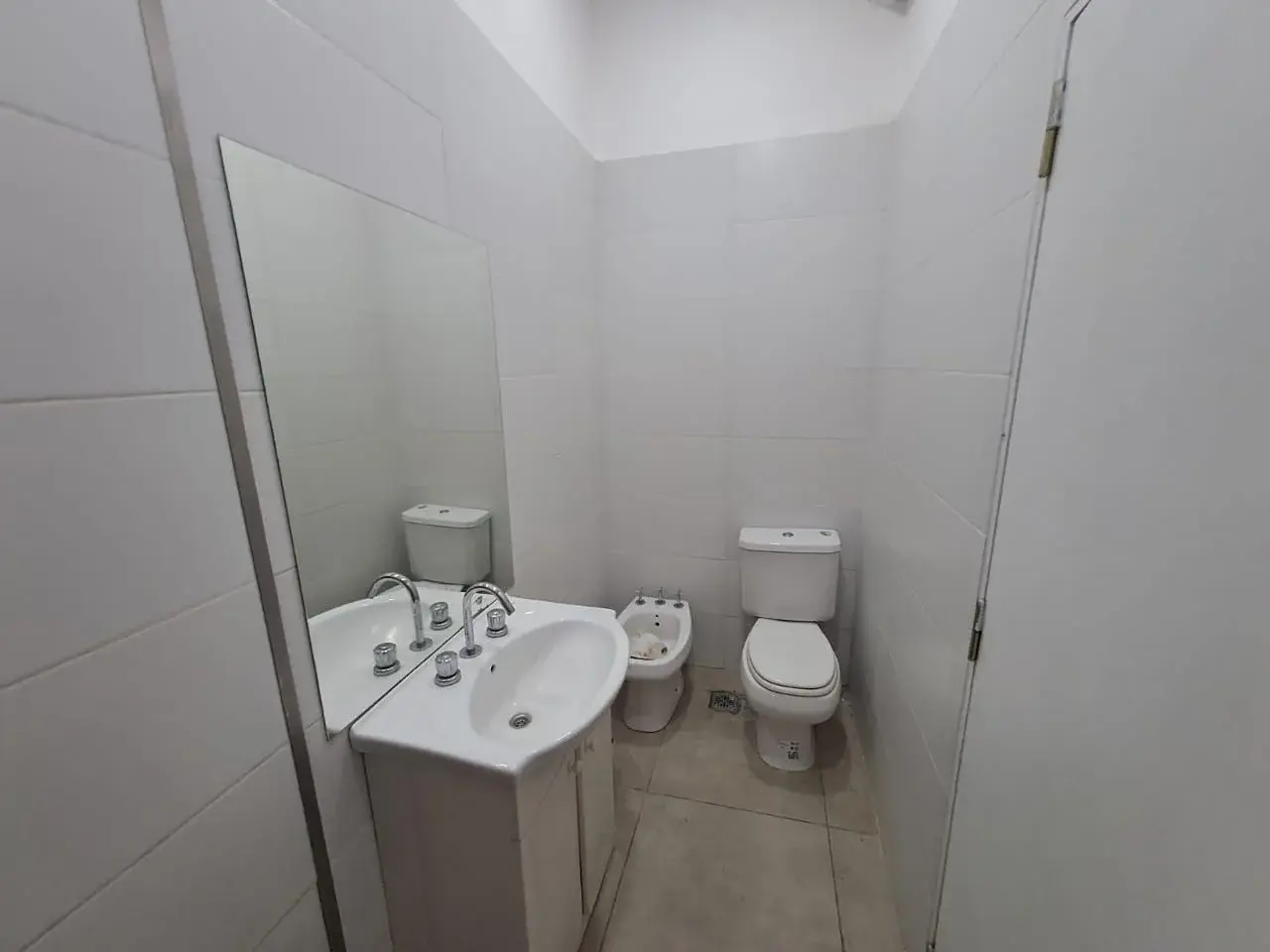 Alquiler Local/Monoambiente amplio 3