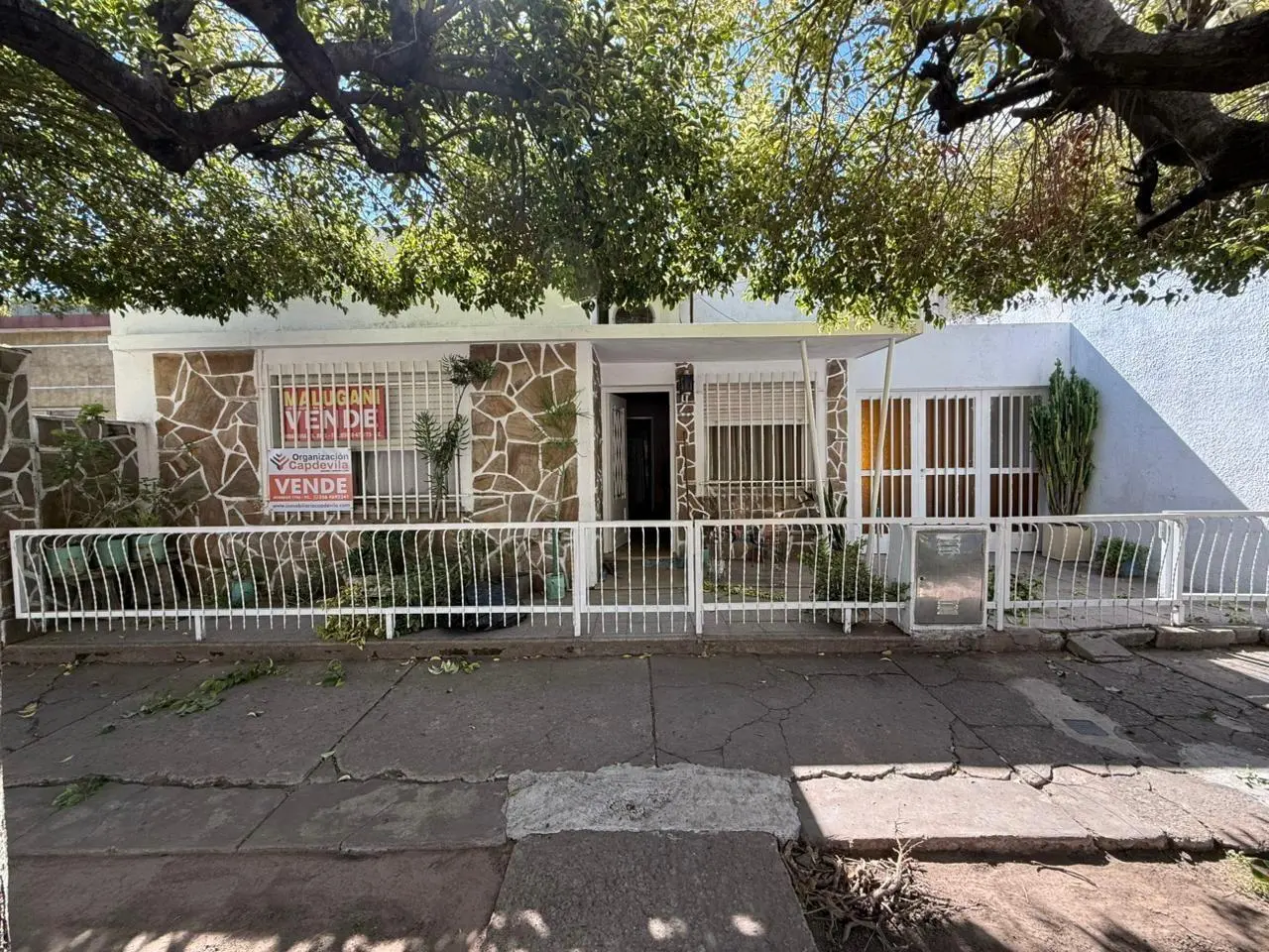 Casa 2 dormitorios. | AV DEL TRABAJO al 600 1