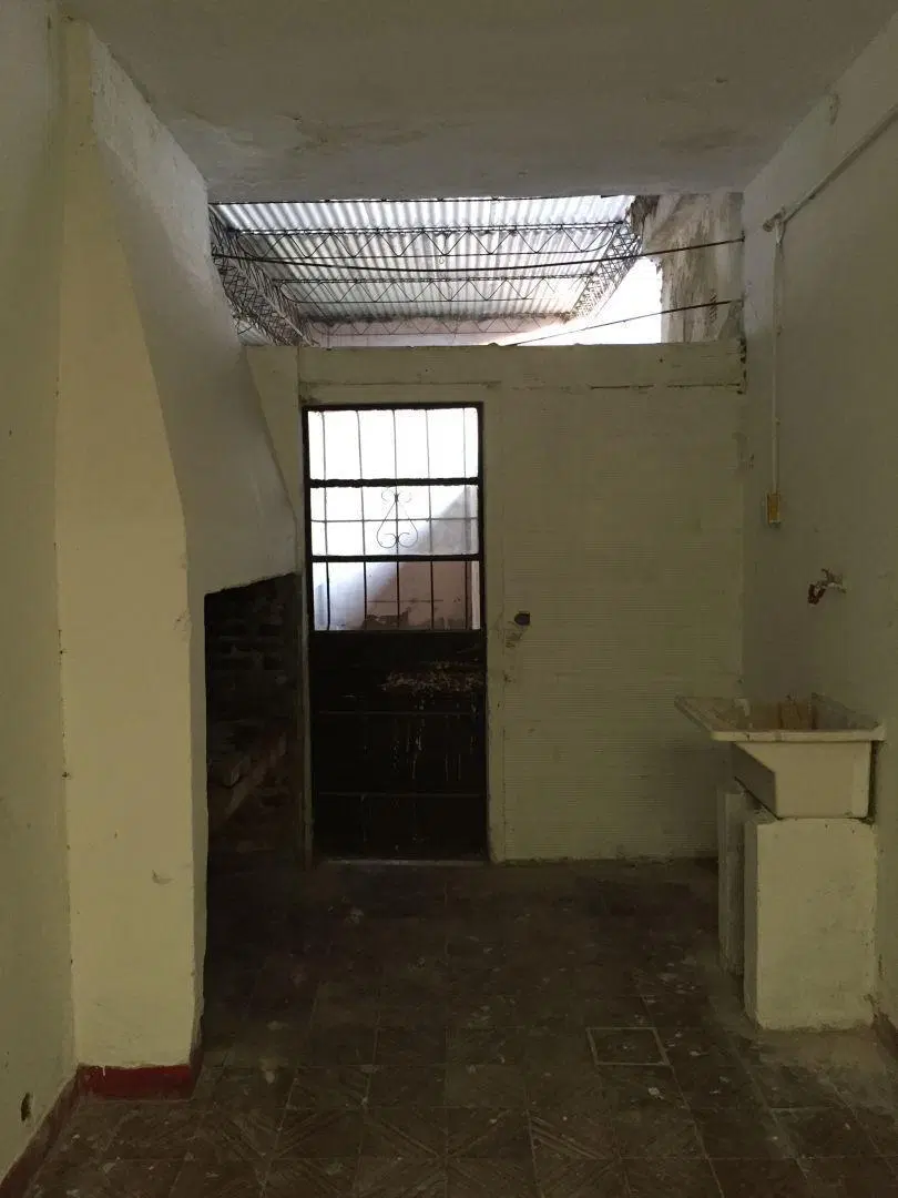 Alquiler Amplia Casa 1 Dormitorio 3