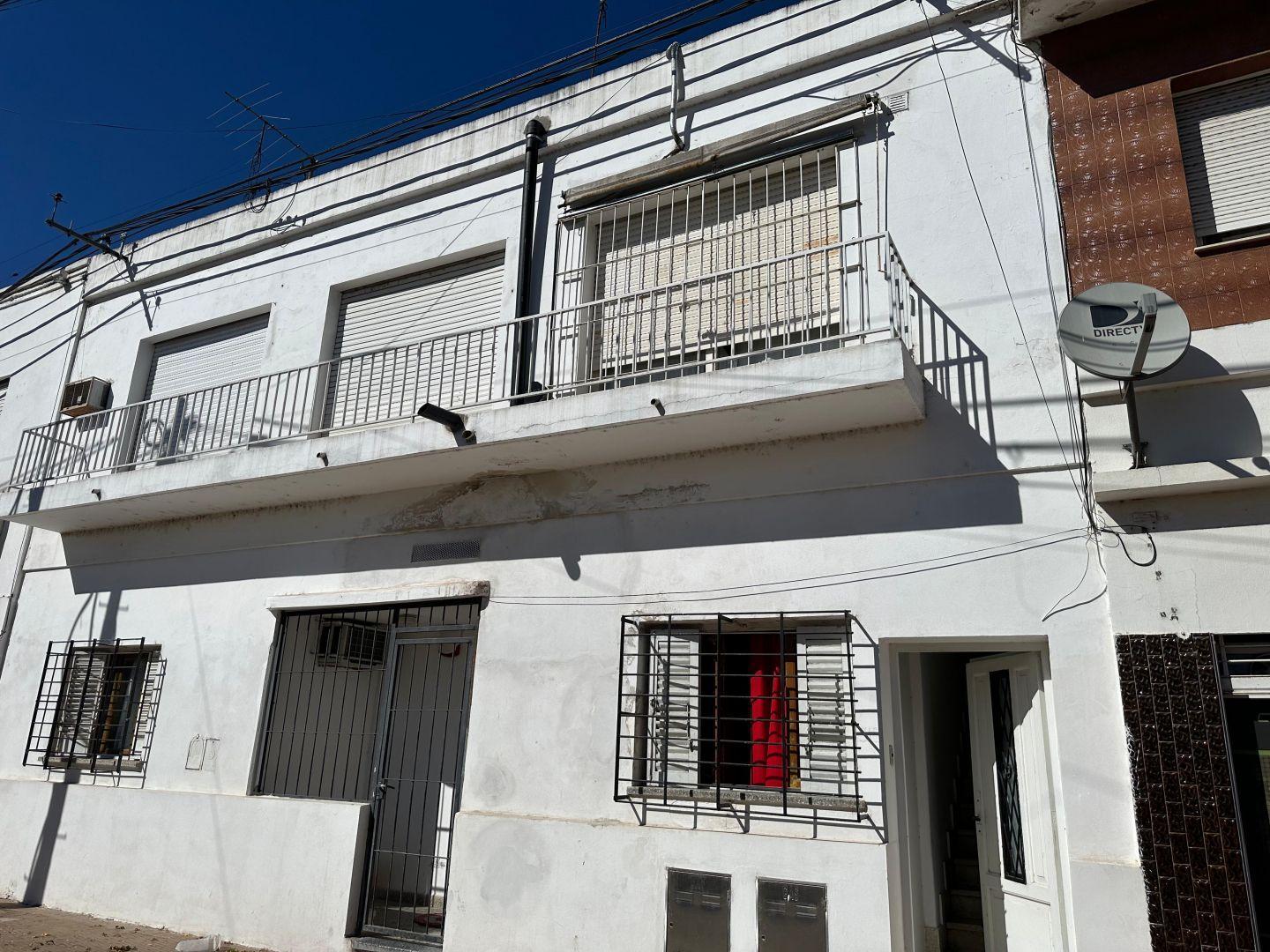 Foto de Alquiler Casa 2 Dormitorios Amueblada en el Centro, imagen 2