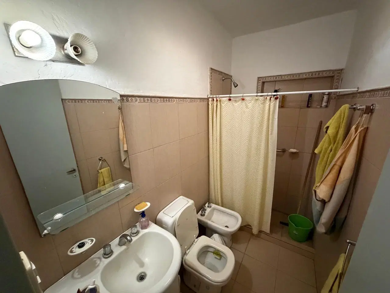 Casa 2 dormitorios. | Jose Hernandez al 400 1