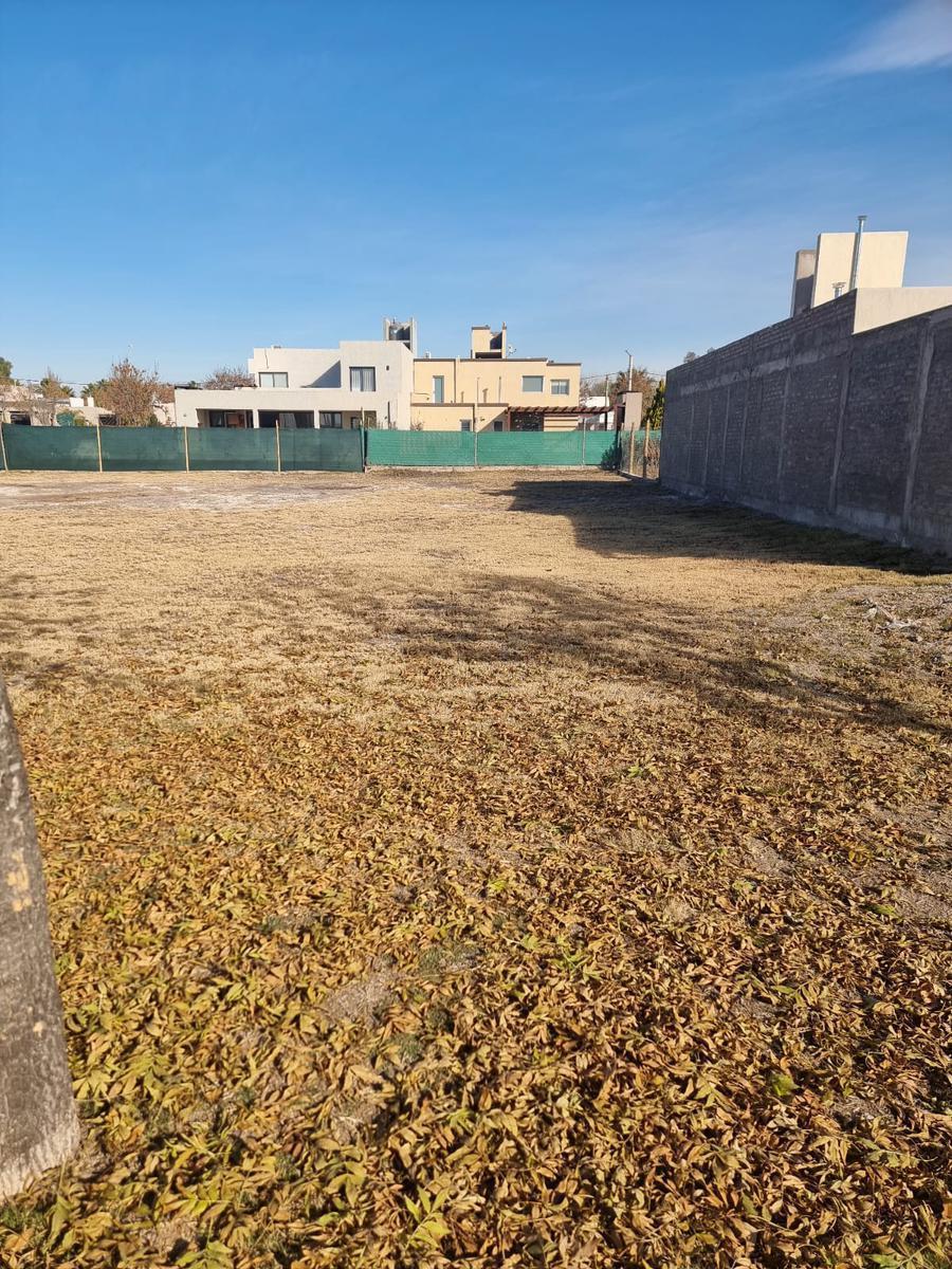 Lote en Barrio Sol Andino 1 3