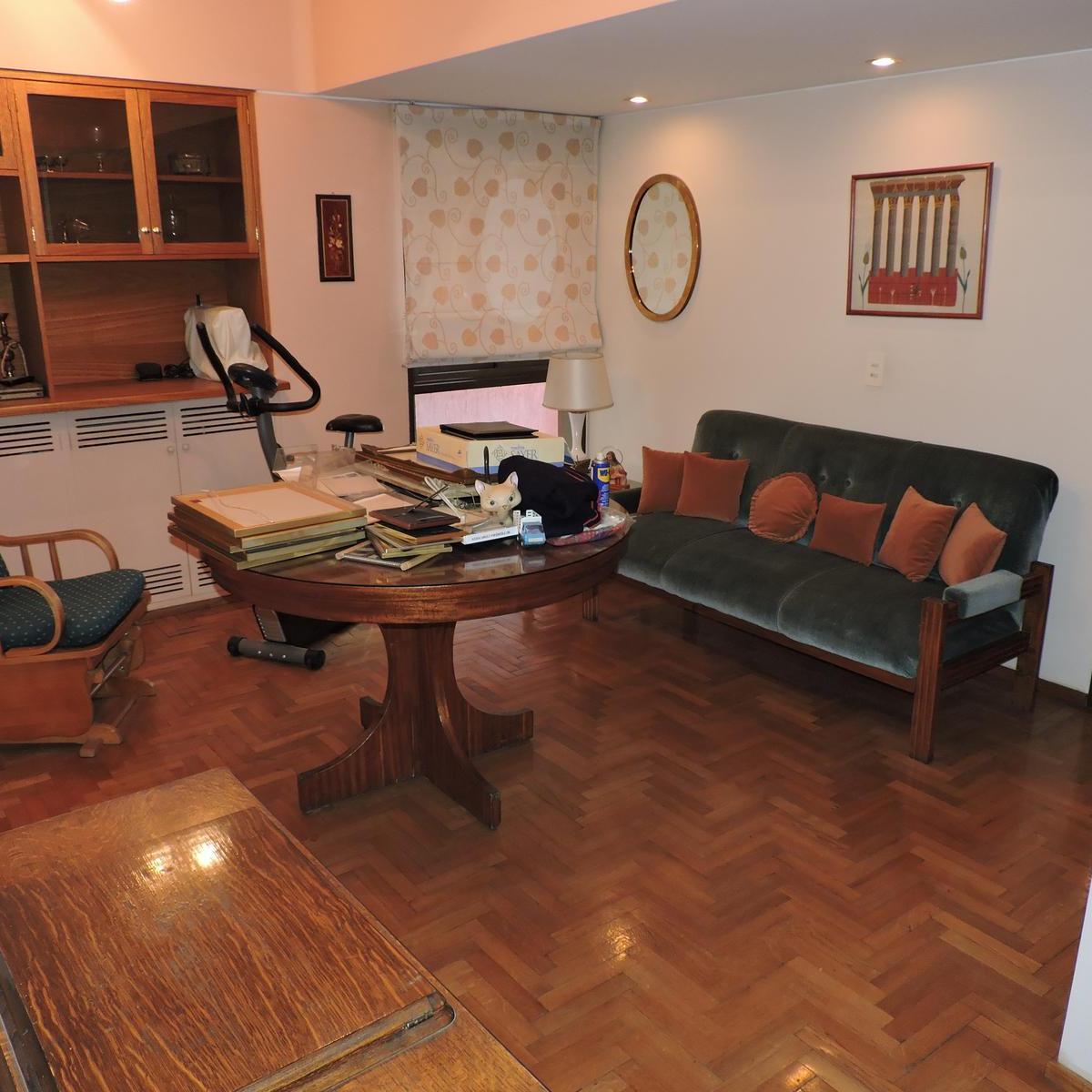 ¡Se Vende Exclusivo Semipiso Frontal en Edificio Libertadores! 3