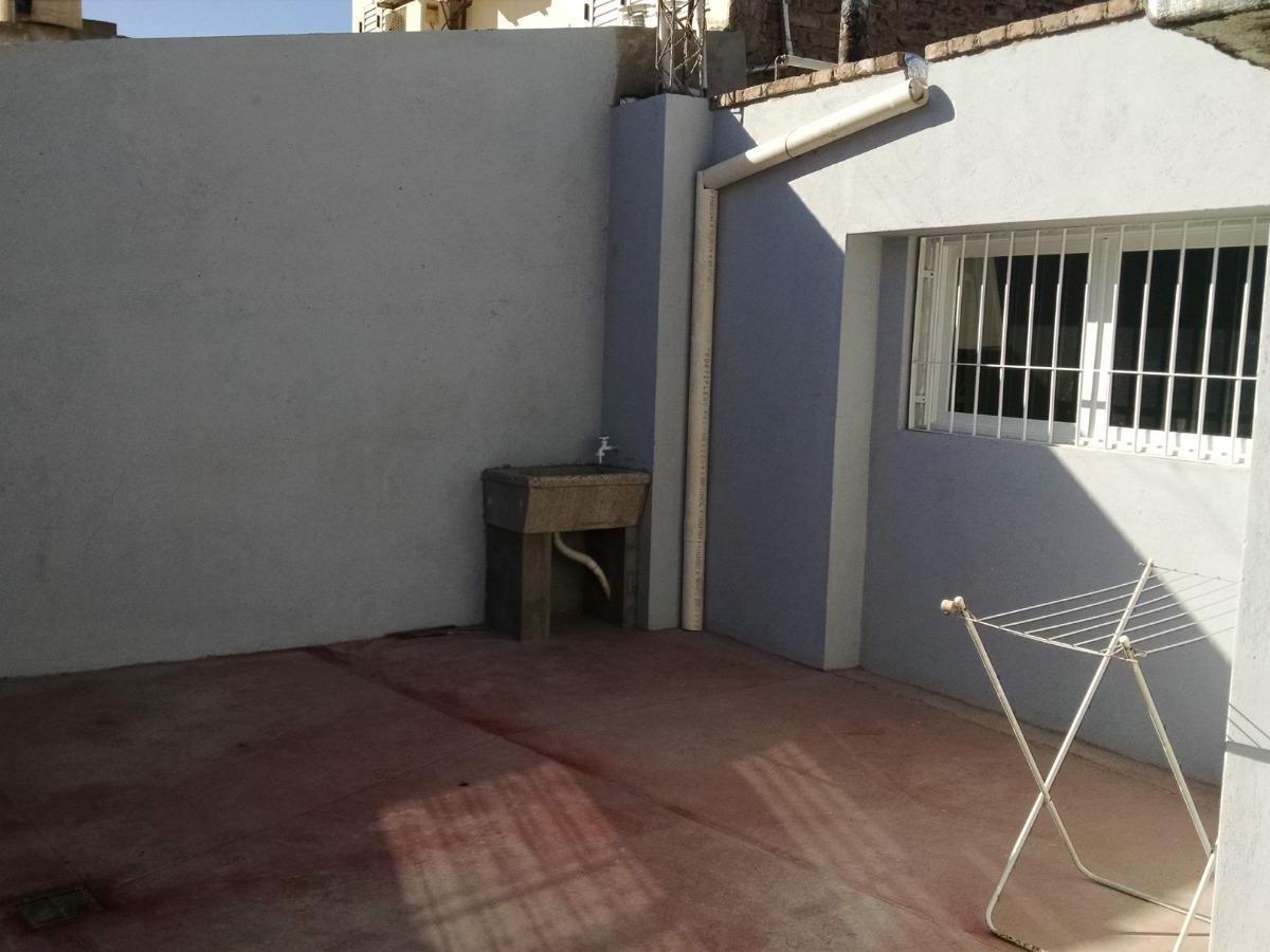 Venta de Casa con Local Comercial 5