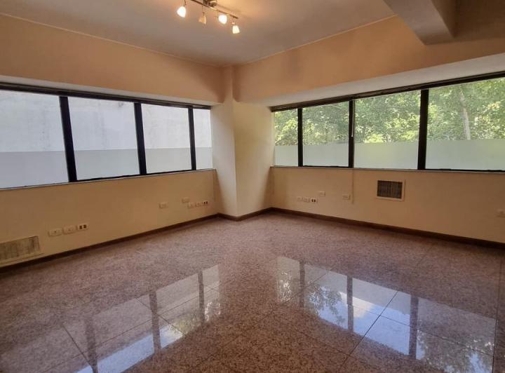 Oficina en  Edificio Presidente 4