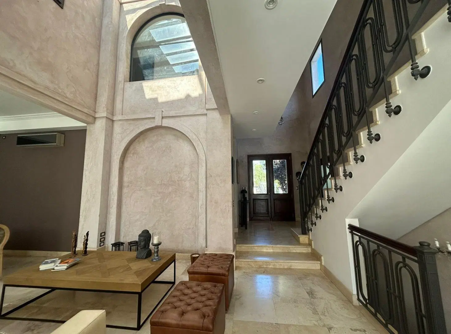Hauser vende exclusiva propiedad de lujo en Barrio Dalvian 4