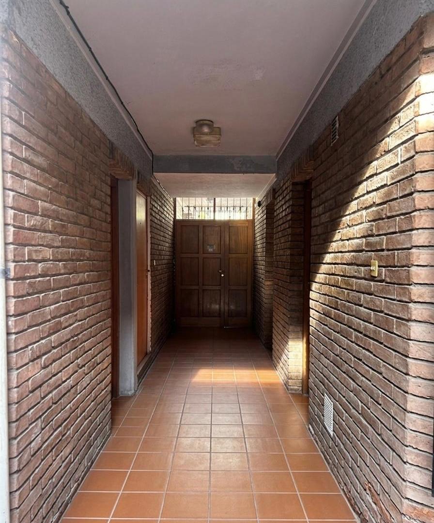 Foto de Hauser vende dúplex de 1 habitación – Sin expensas – Calle Formosa de, imagen 3
