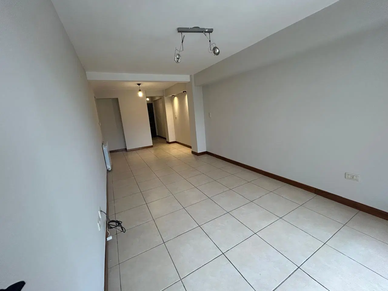 Hauser vende departamento de 2 habitaciones en calle Coronel Beltrán de Godoy Cruz. 3