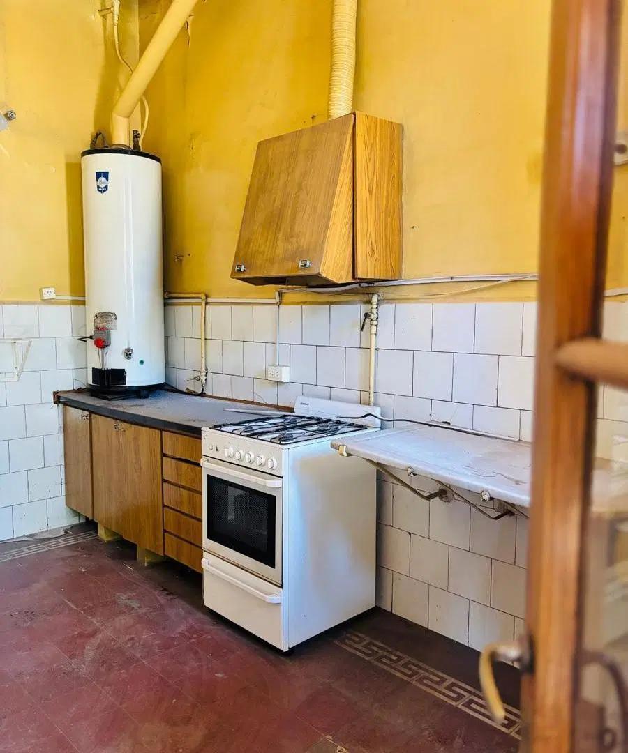 Icónica casa en Alquiler en Calle Emilio Civit!!! 4