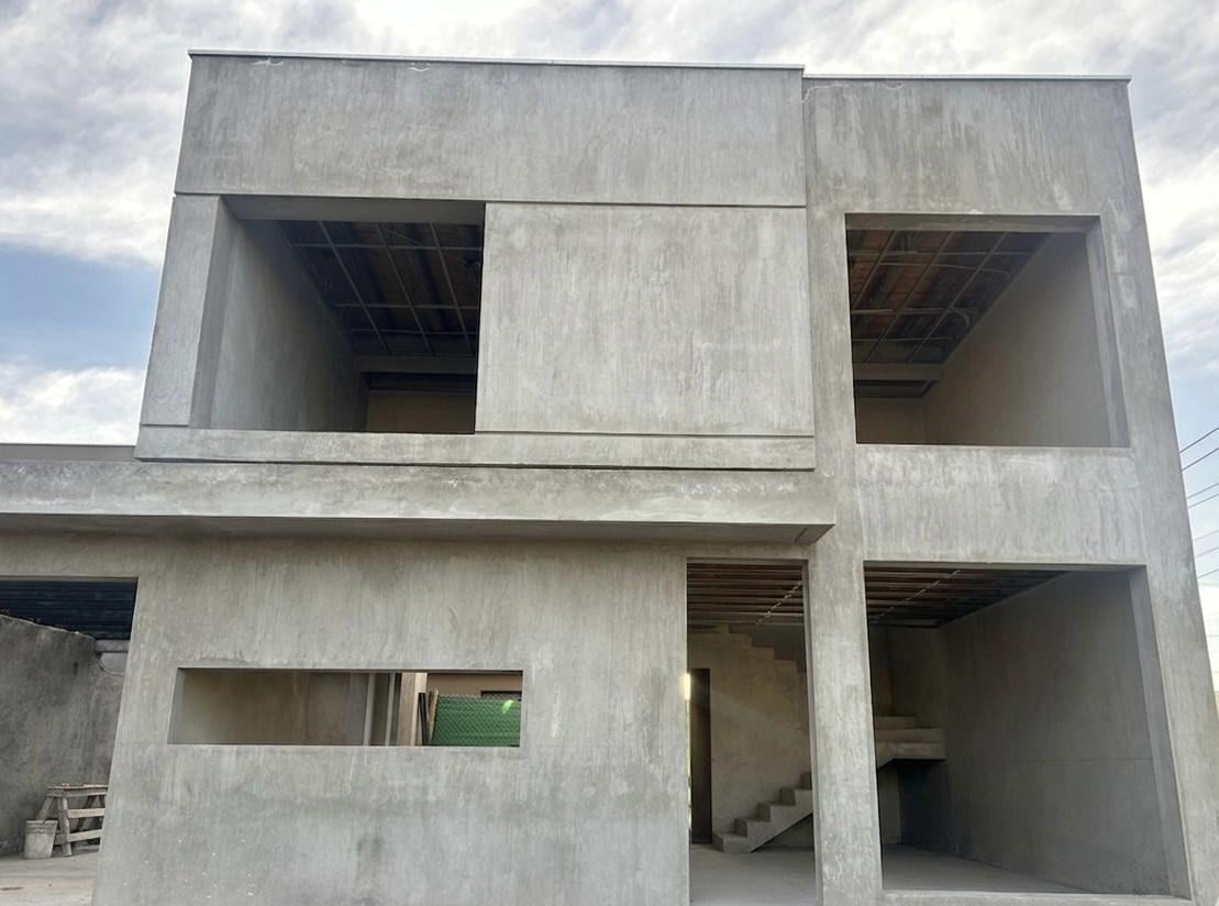 Hauser vende Dúplex a estrenar en Pinar del Sol V.