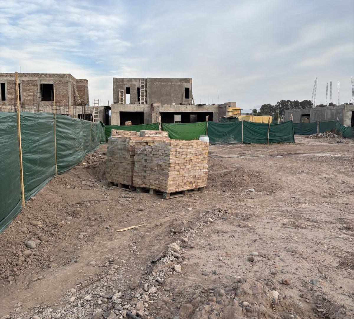 Terreno en Barrio Retamas