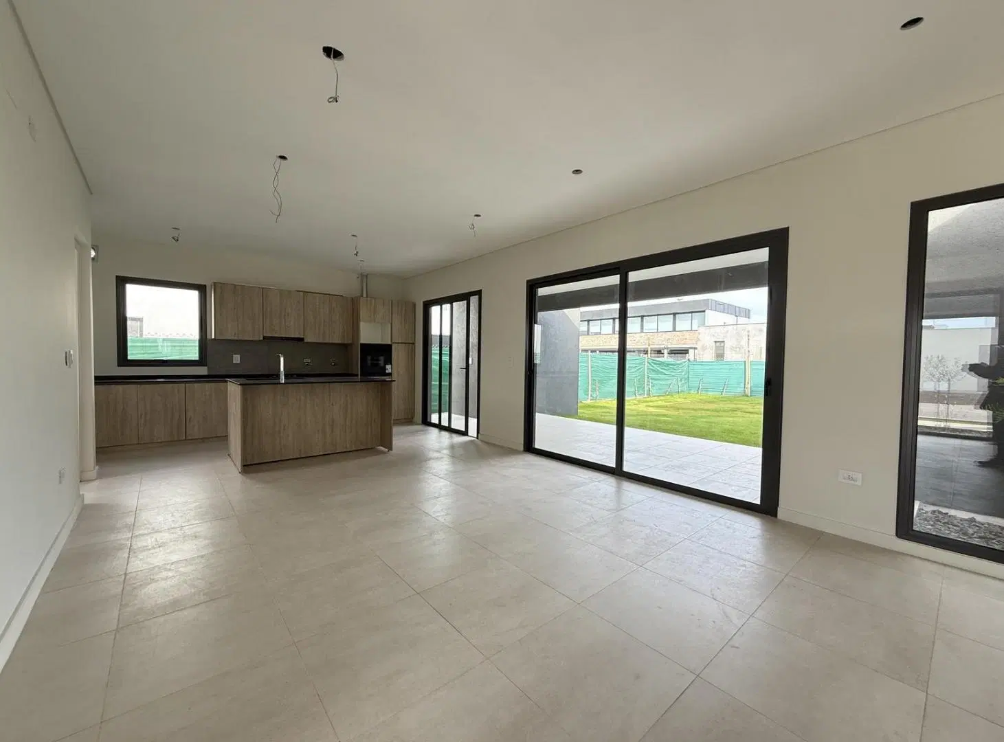 HAUSER vende casa a estrenar de 3 habitaciones en barrio Lar de Boedo! 5