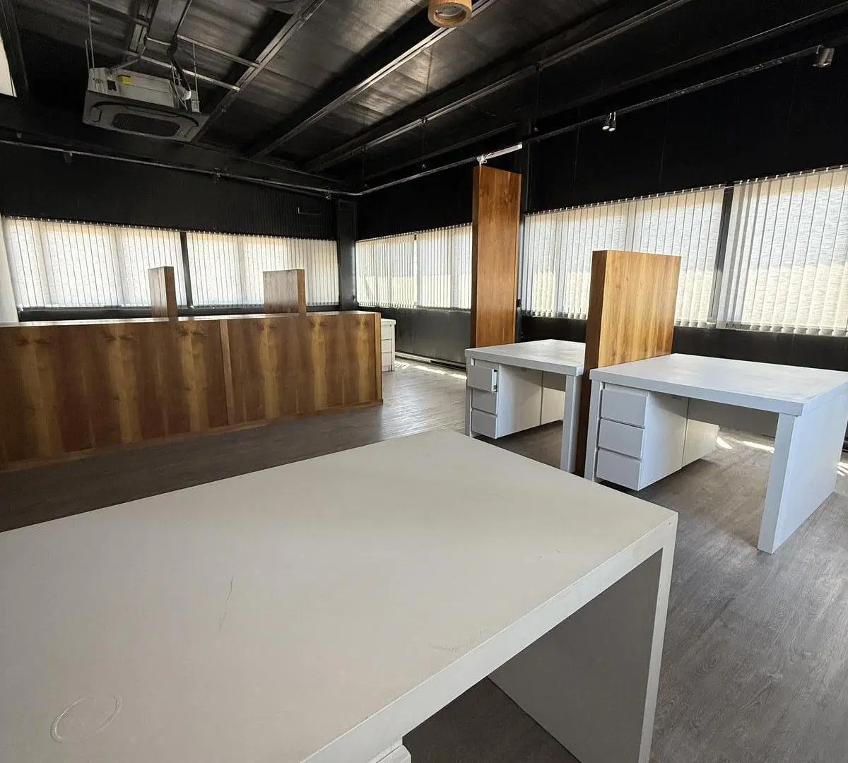 HAUSER alquila oficina en cowork MailEx! 2