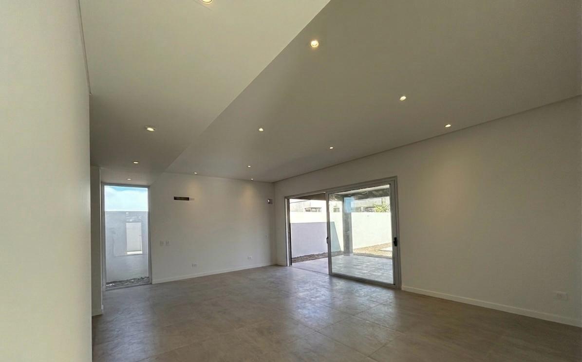 Foto de ALQUILER | ESPECTACULAR CASA A ESTRENAR EN BARRIO PRIVADO LAR DE BOEDO, imagen 3