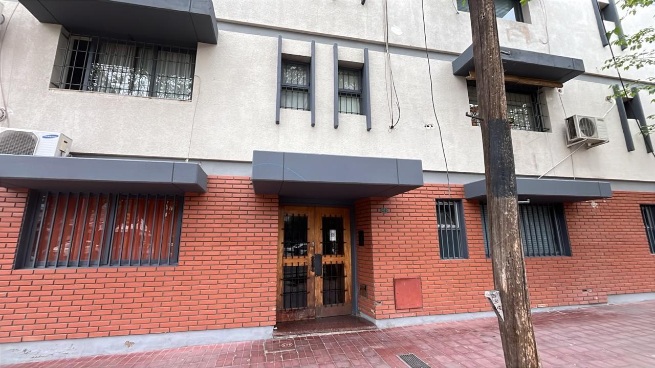 Foto de HAUSER VENDE | Excelente Departamento en Quinta Sección – Ciudad de, imagen 2