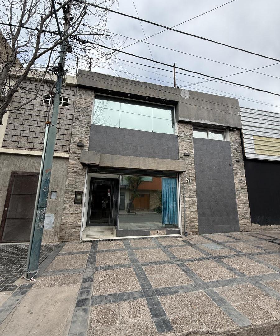 Foto de HAUSER vende propiedad ideal oficinas o local comercial en Godoy Cruz!, imagen 2