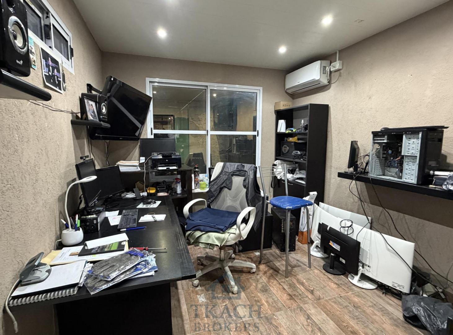 Foto de Depósito Venta 2600 m², imagen 4