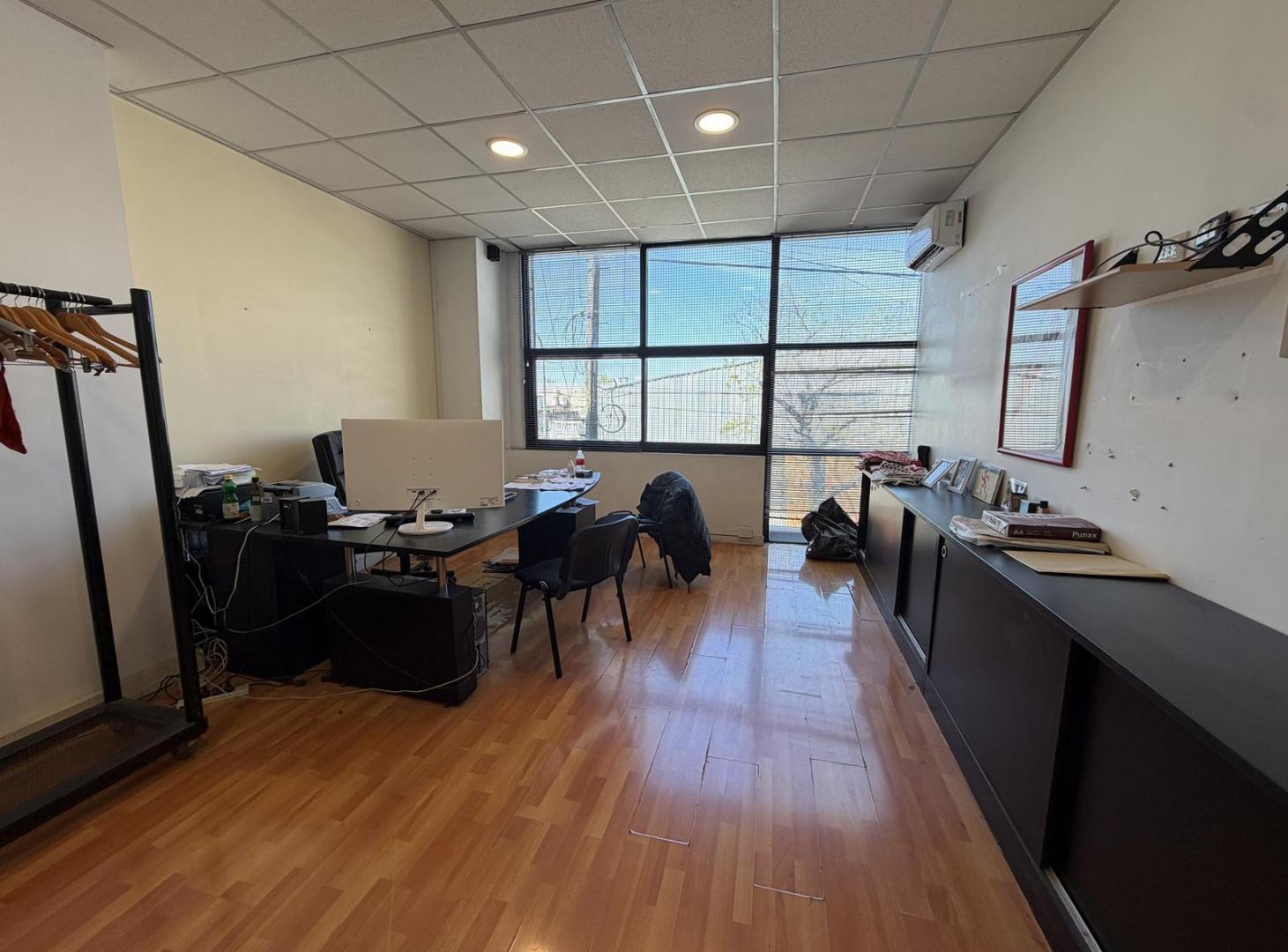 Foto de Depósito Venta 2600 m², imagen 1