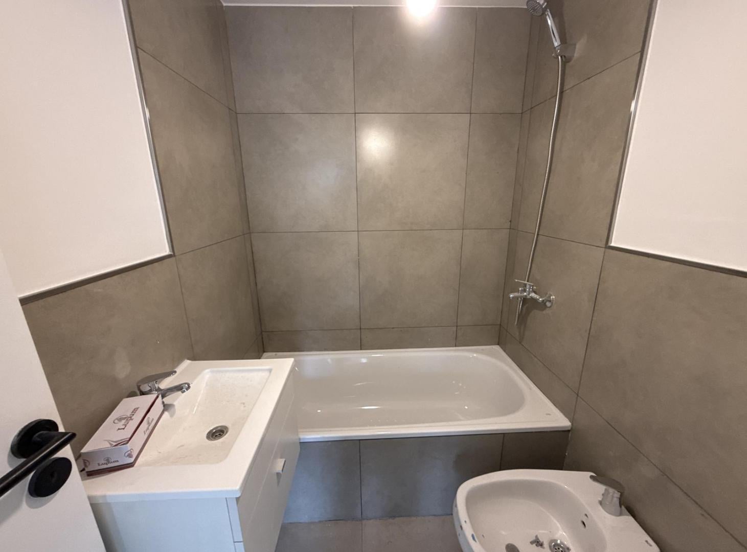Foto de EN VENTA: Departamento 3 ambientes a estrenar en PB con gran patio, imagen 4