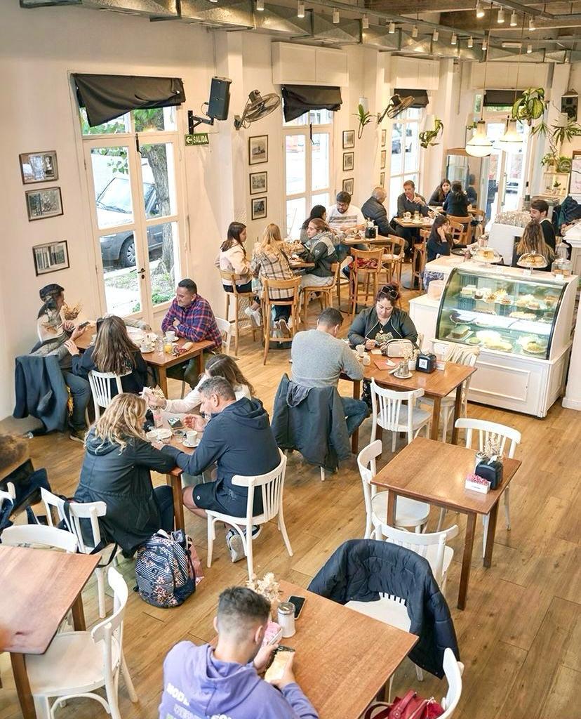 Venta Fondo de Comercio Café en Zona Güemes 3