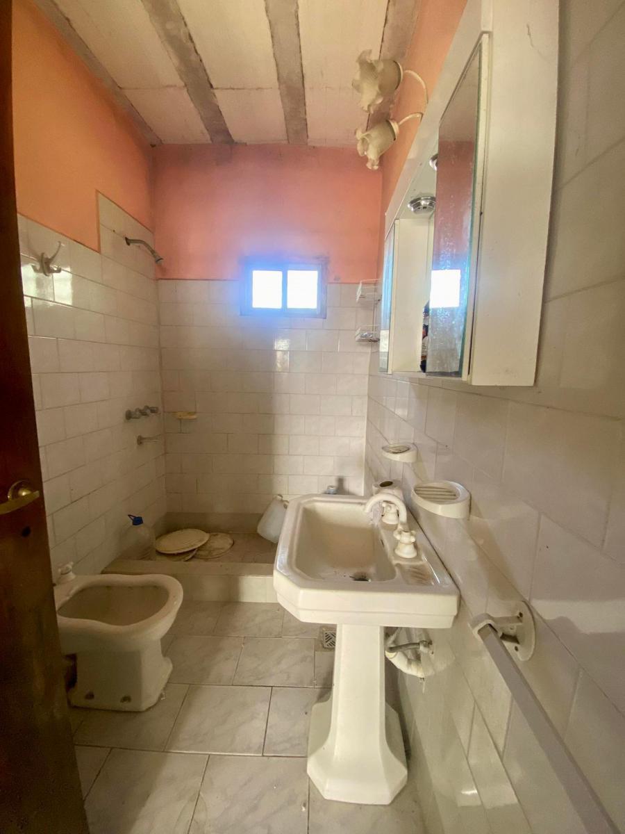 Foto de LATORRE PROP. VENDE CASA SOBRE LOTE DE 4300 M2, imagen 5