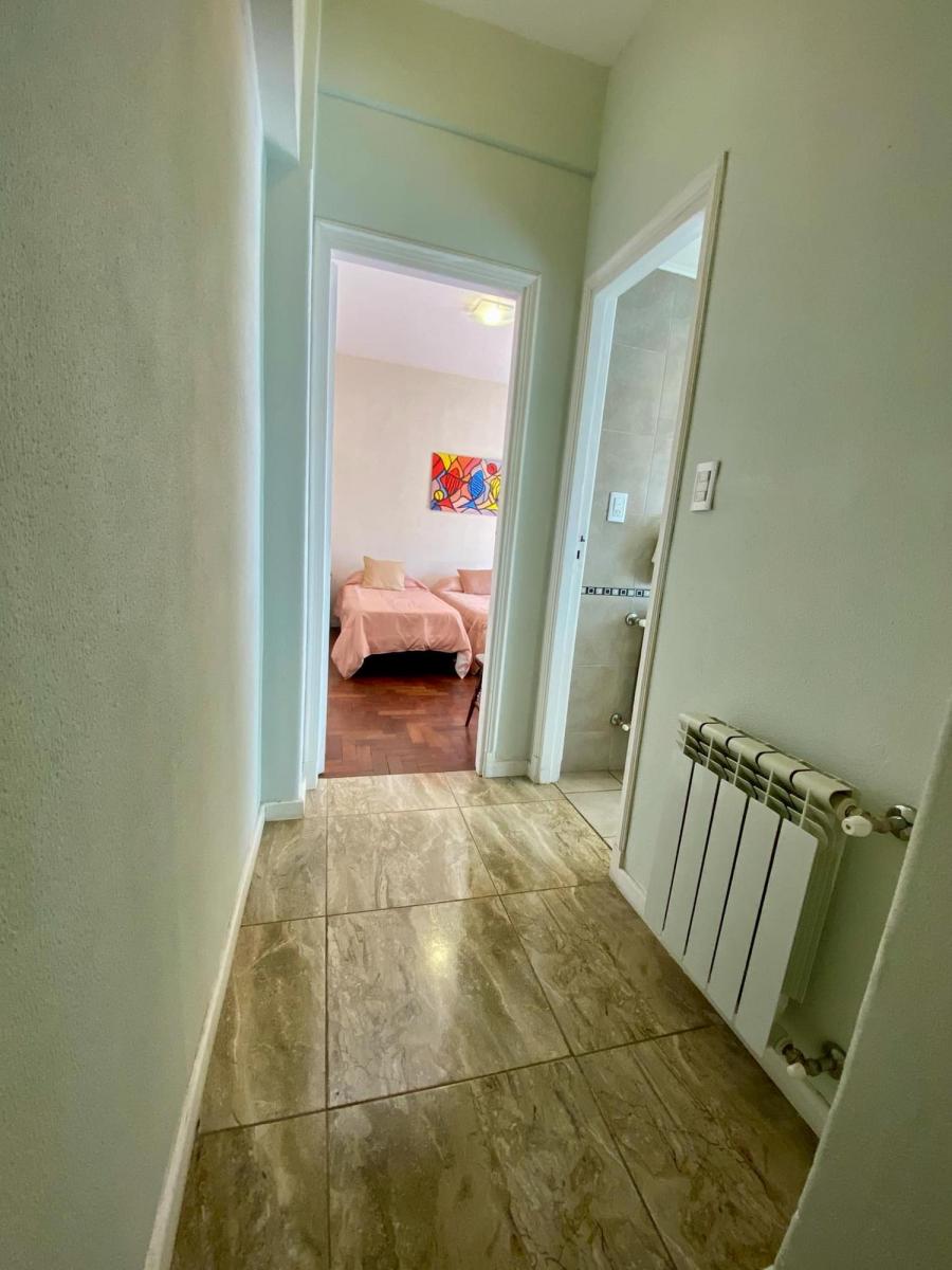 Foto de LATORRE PROP. VENDE PISO DE 4 AMBIENTES CON BALCON, imagen 3