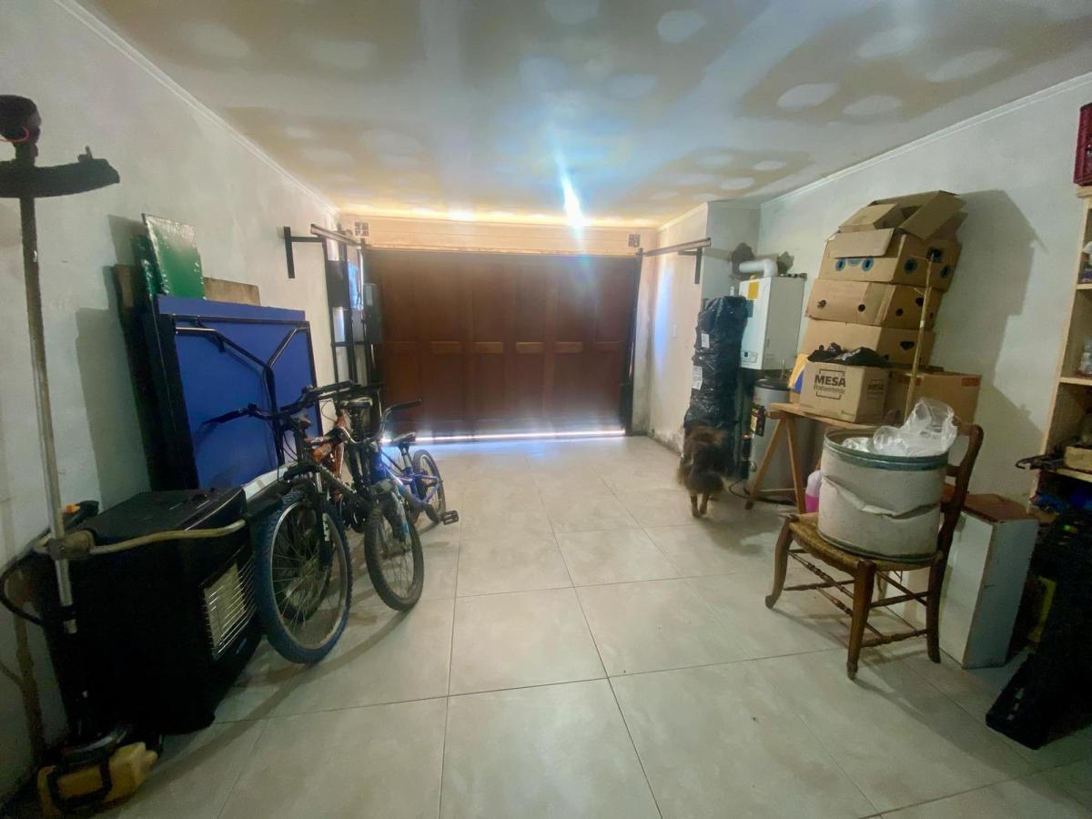 Foto de LATORRE PROP. VENDE CASA C/ PARQUE A METROS DEL MAR, imagen 5