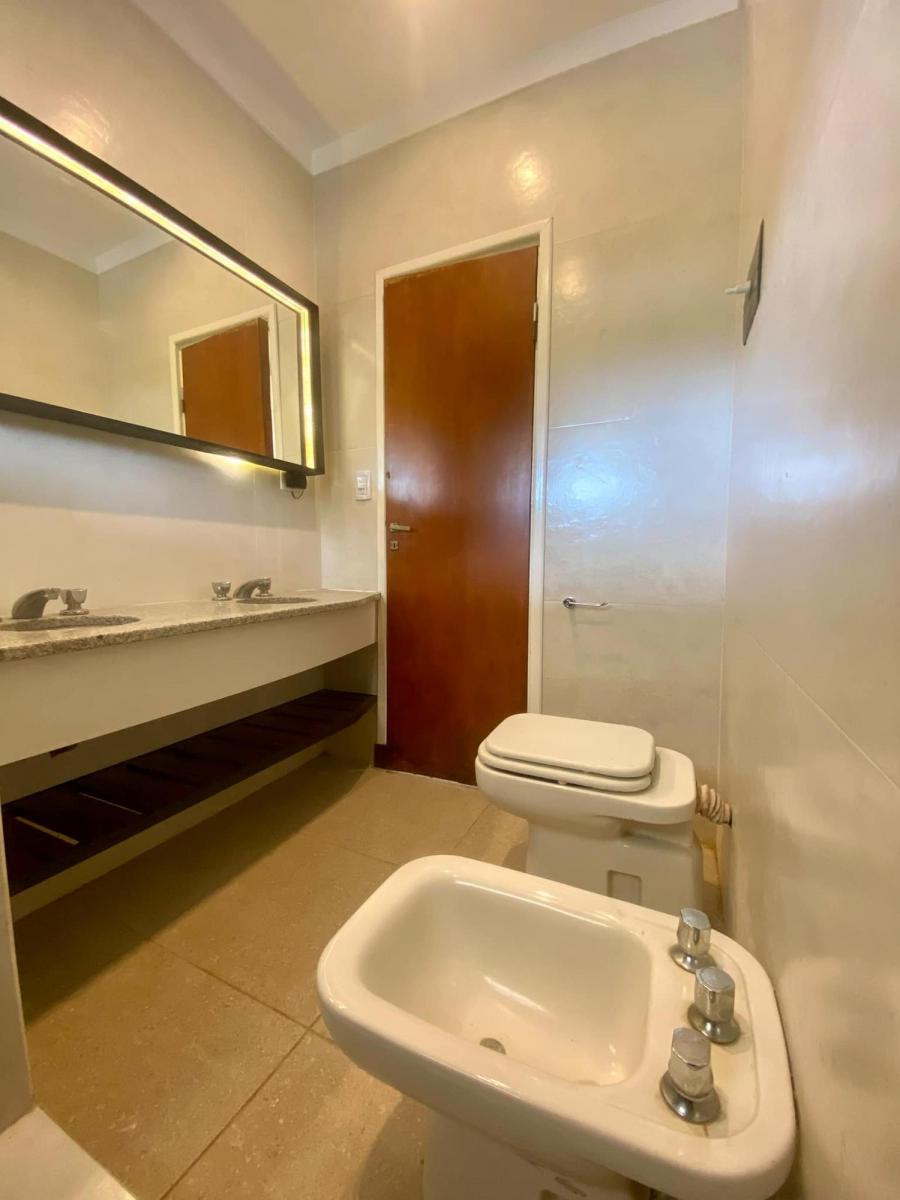 Latorre Prop. Vende Hermoso Chalet de 5 Ambientes 3