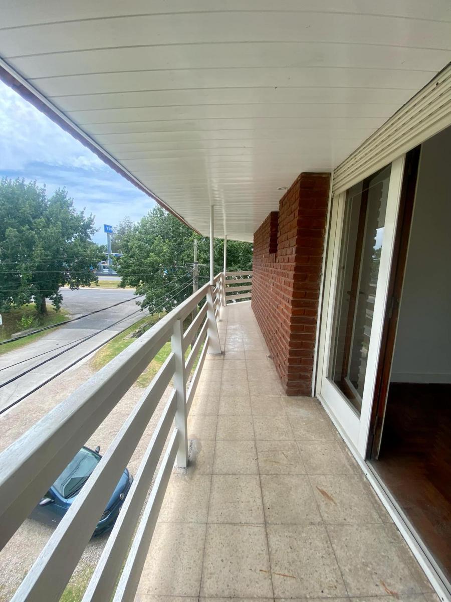 Latorre Prop. Vende Hermoso Chalet de 5 Ambientes 1