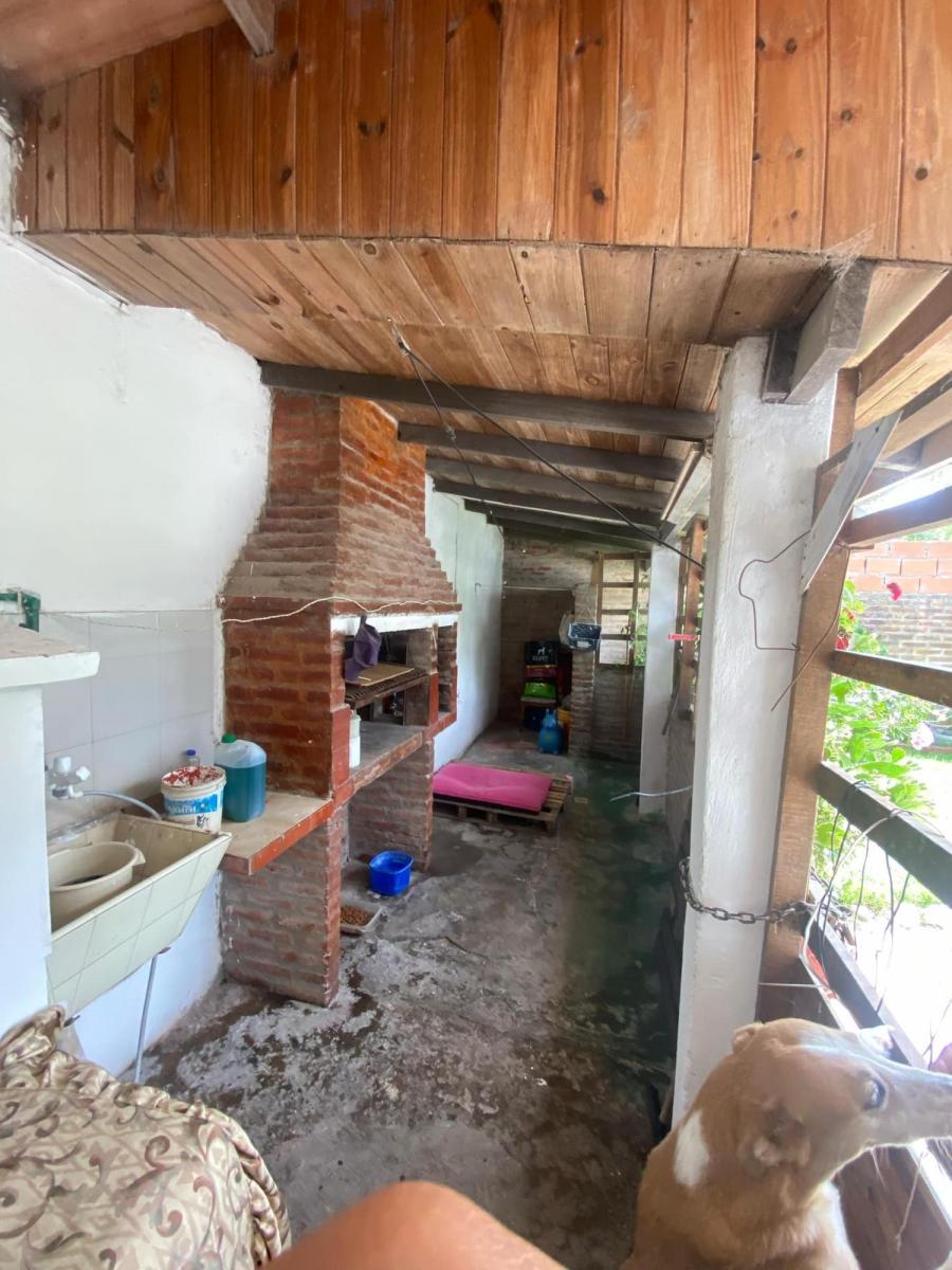 Latorre Prop. Vende Casa 5 Amb con Amplio Quincho 4