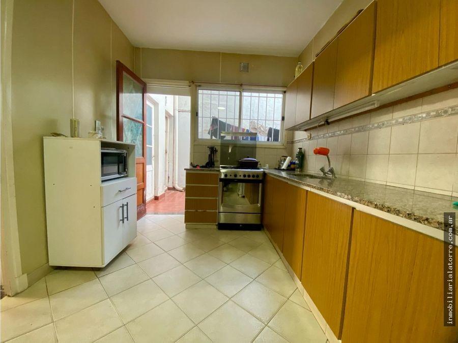 LATORRE PROP. VENDE PROPIEDAD EN BLOCK - VILLA PRIMERA