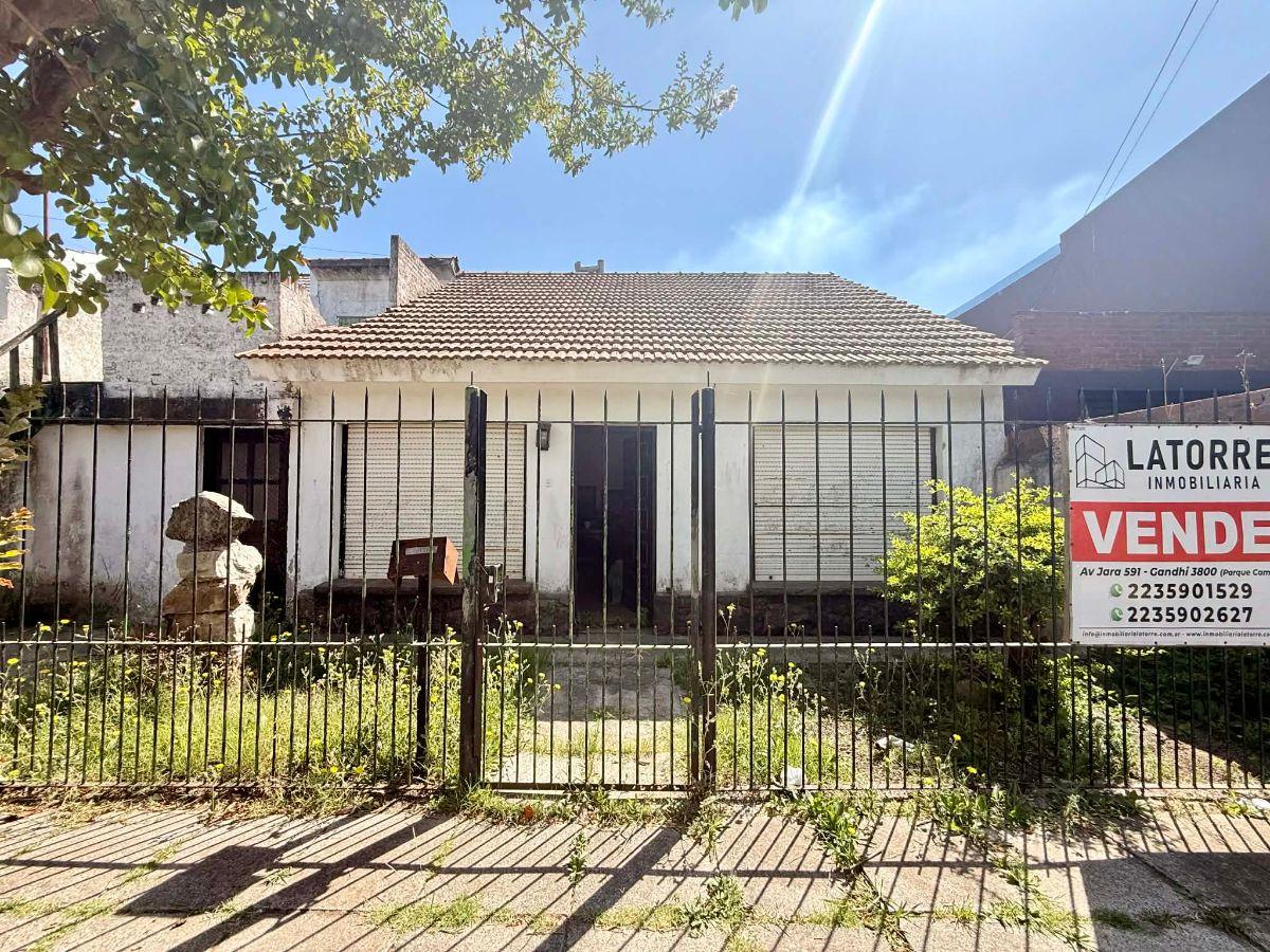 LATORRE PROP. VENDE CHALET 4 AMB CON PARQUE - CAISAMAR