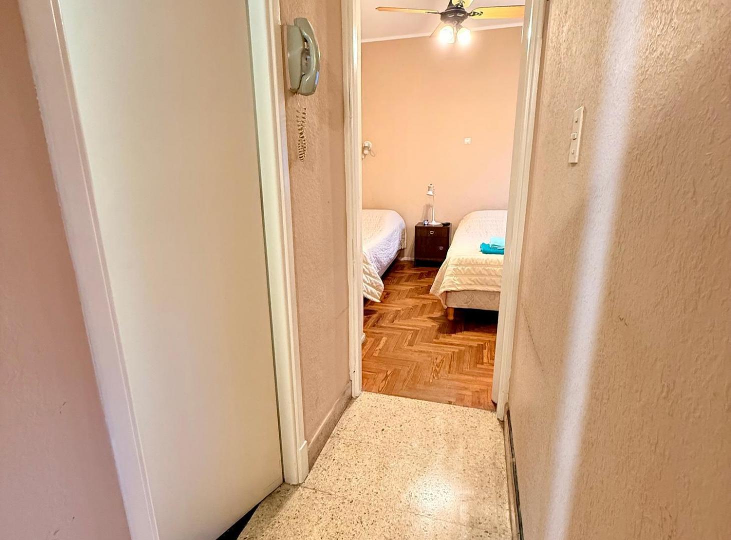 Foto de LATORRE PROP. VENDE DEPTO 2 AMB AL FRENTE - CENTRO, imagen 3