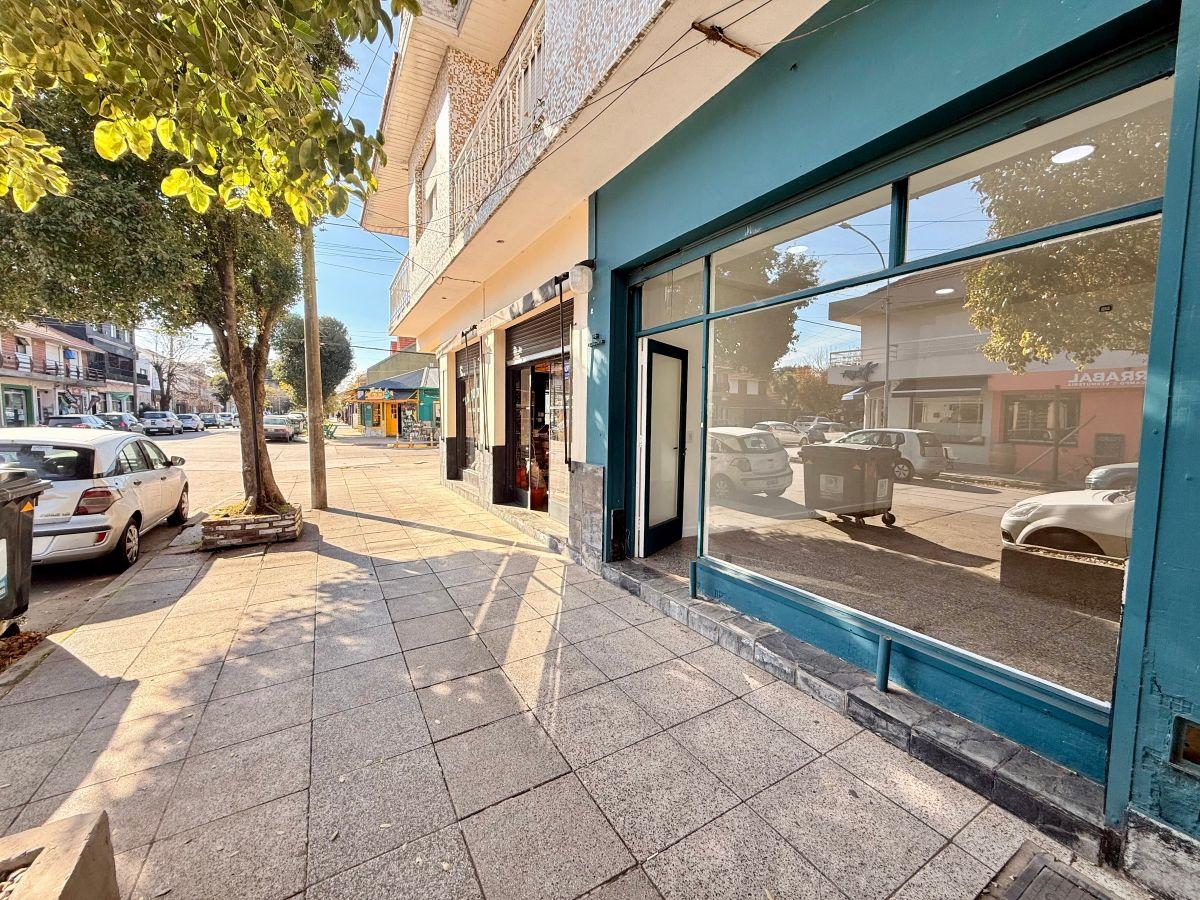 LATORRE PROP. ALQUILA LOCAL COMERCIAL-PATAGONES Y STROBEL