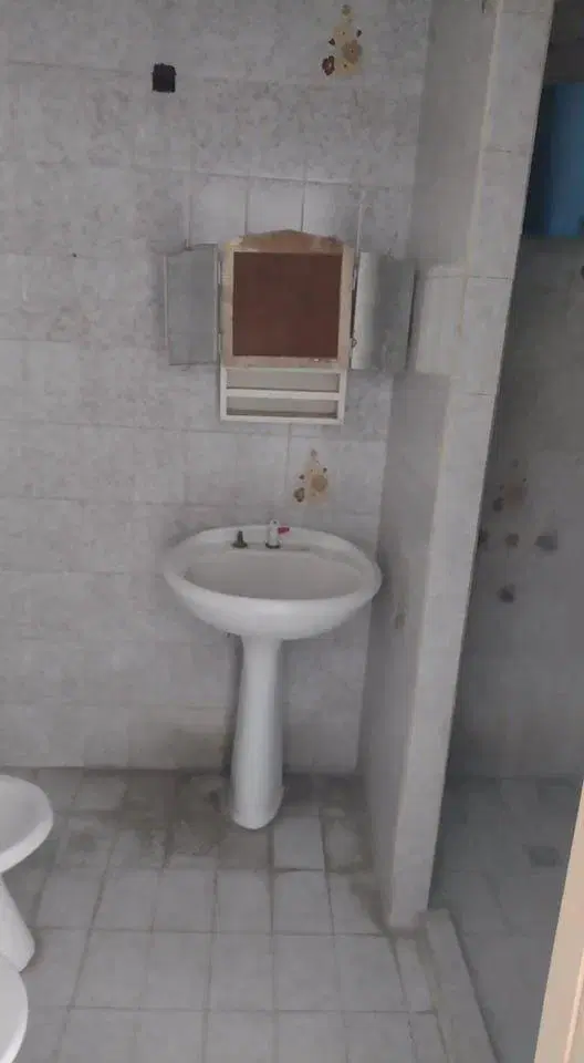 LATORRE PROP. VENDE CHALET 5 AMBIENTES CERCA DEL MAR 8