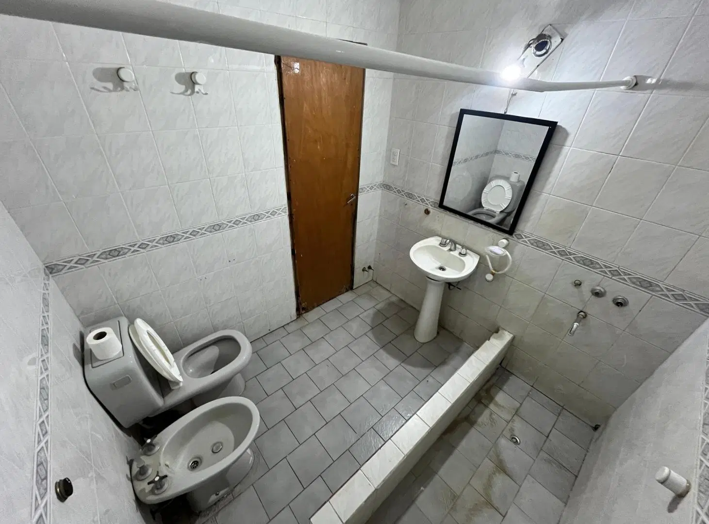 LATORRE PROP VENDE CHALET 4 AMB CON PARQUE 5