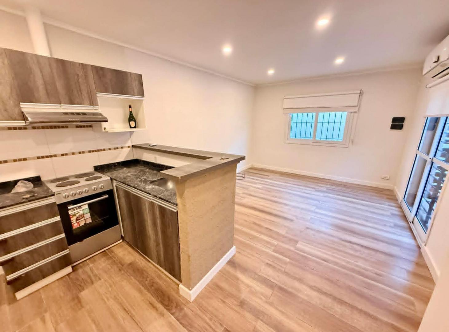 Foto de LATORRE PROP. ALQUILA 24 MESES MODERNO PH EN CAISAMAR, imagen 2