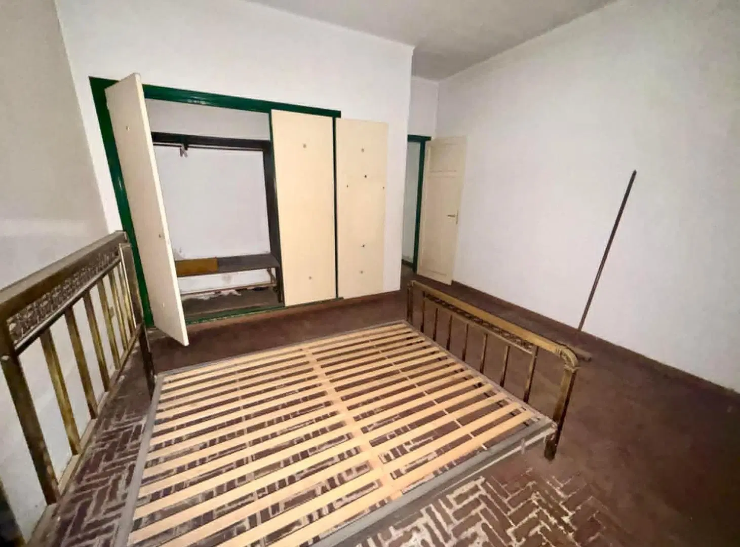 LATORRE PROP. VENDE CHALET 4 AMB. EN LA FLORIDA 5
