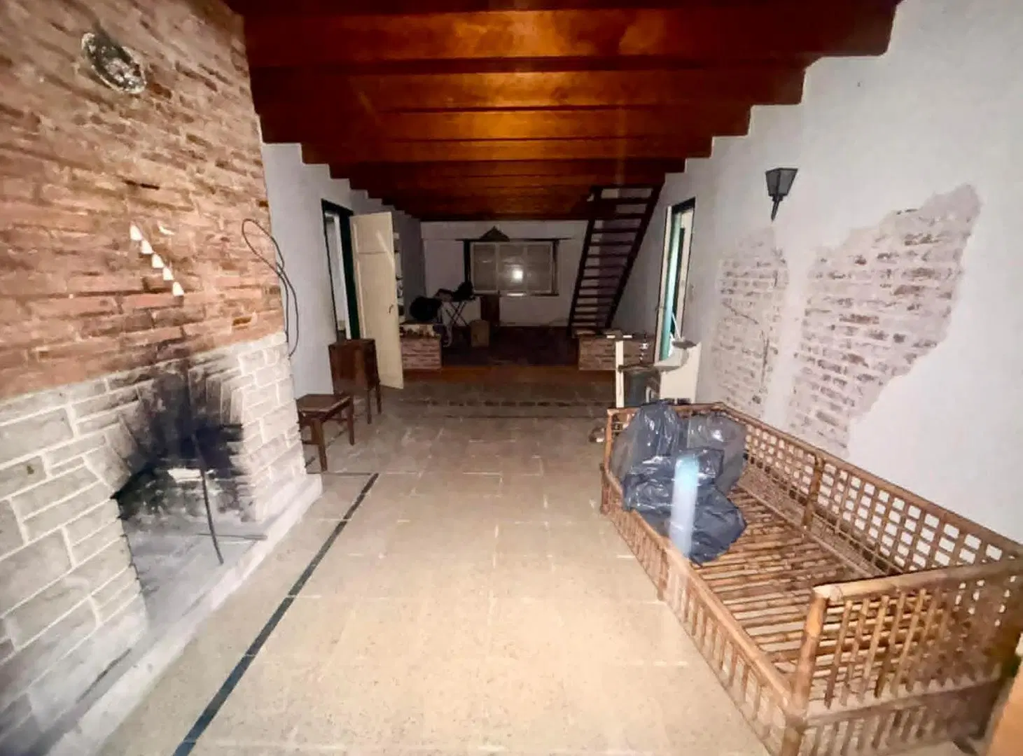 LATORRE PROP. VENDE CHALET 4 AMB. EN LA FLORIDA 1