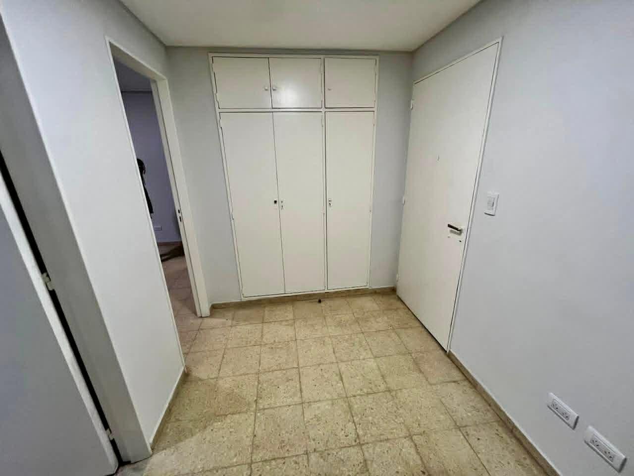 Foto de LATORRE PROP. ALQUILA 24 MESES DEPTO CON BALCON, imagen 4