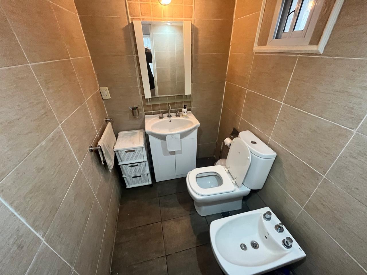 Foto de LATORRE PROP. VENDE CASA 3 AMB CON PARQUE, imagen 2