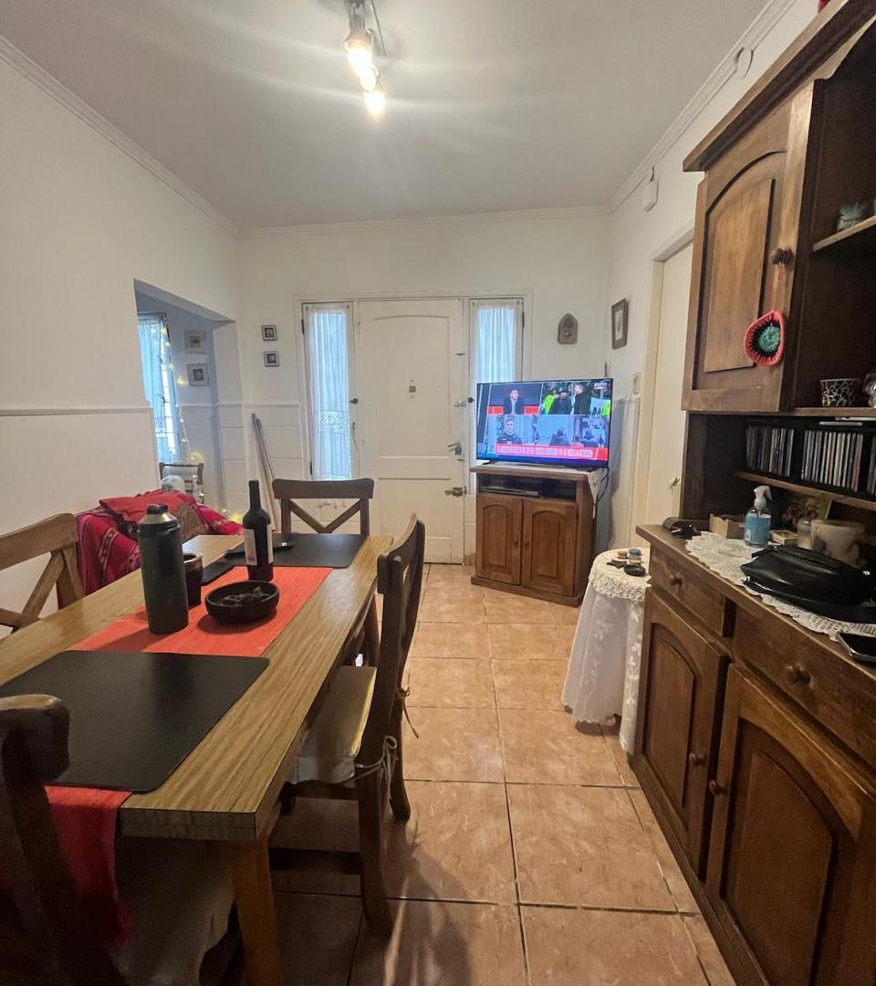 Foto de LATORRE PROP. VENDE CASA 3 AMB CON PARQUE, imagen 3