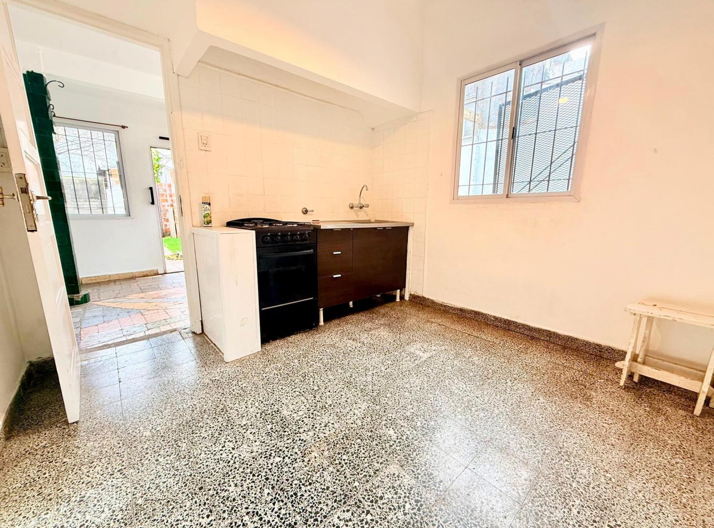 Foto de LATORRE PROP. VENDE CHALET 3 AMB CON PARQUE - APTO CREDITO, imagen 5