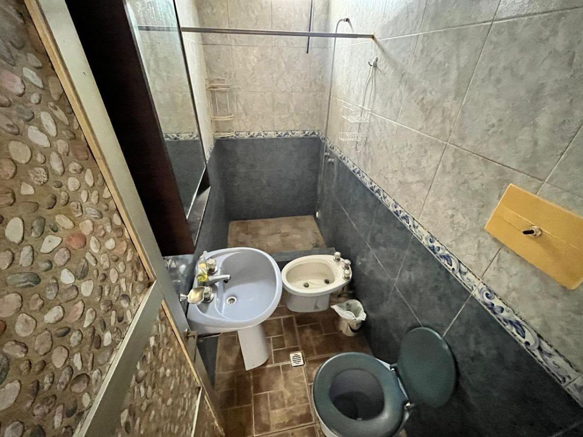 Foto de LATORRE PROP. VENDE CASA CON AMPLIO PARQUE - APTO CREDITO, imagen 3