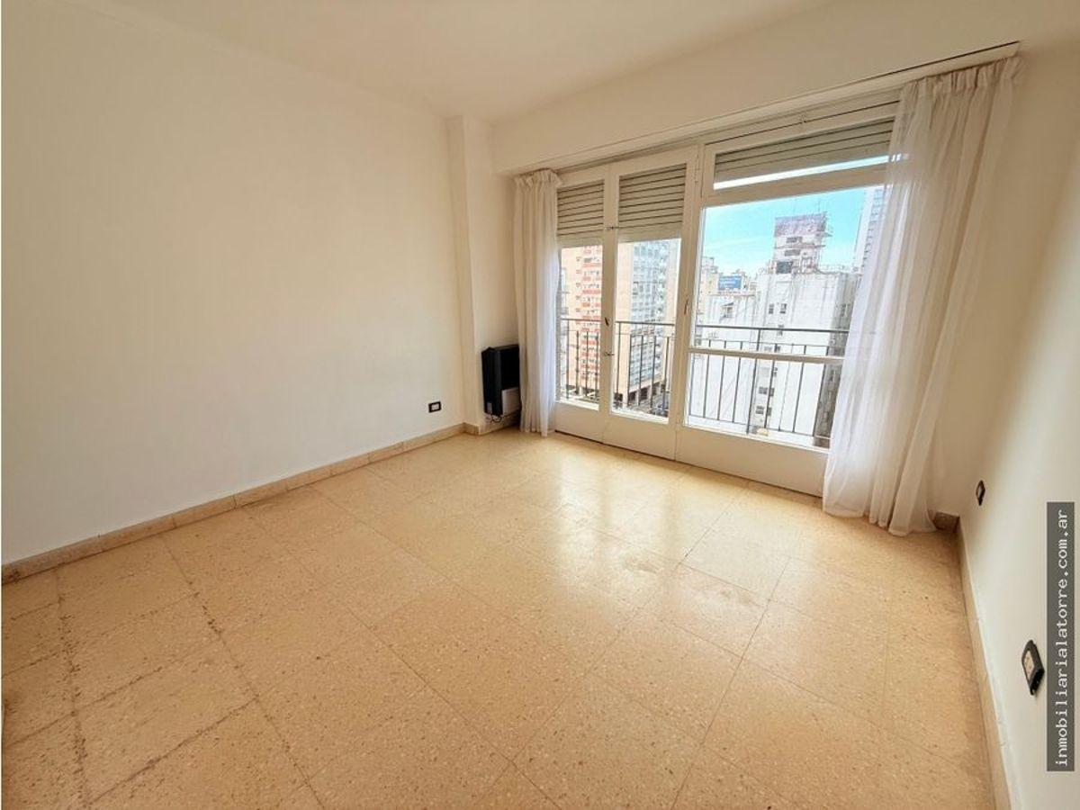 Foto de LATORRE PROP. VENDE DEPTO 2 AMB. MUY LUMINOSO - CENTRO, imagen 2